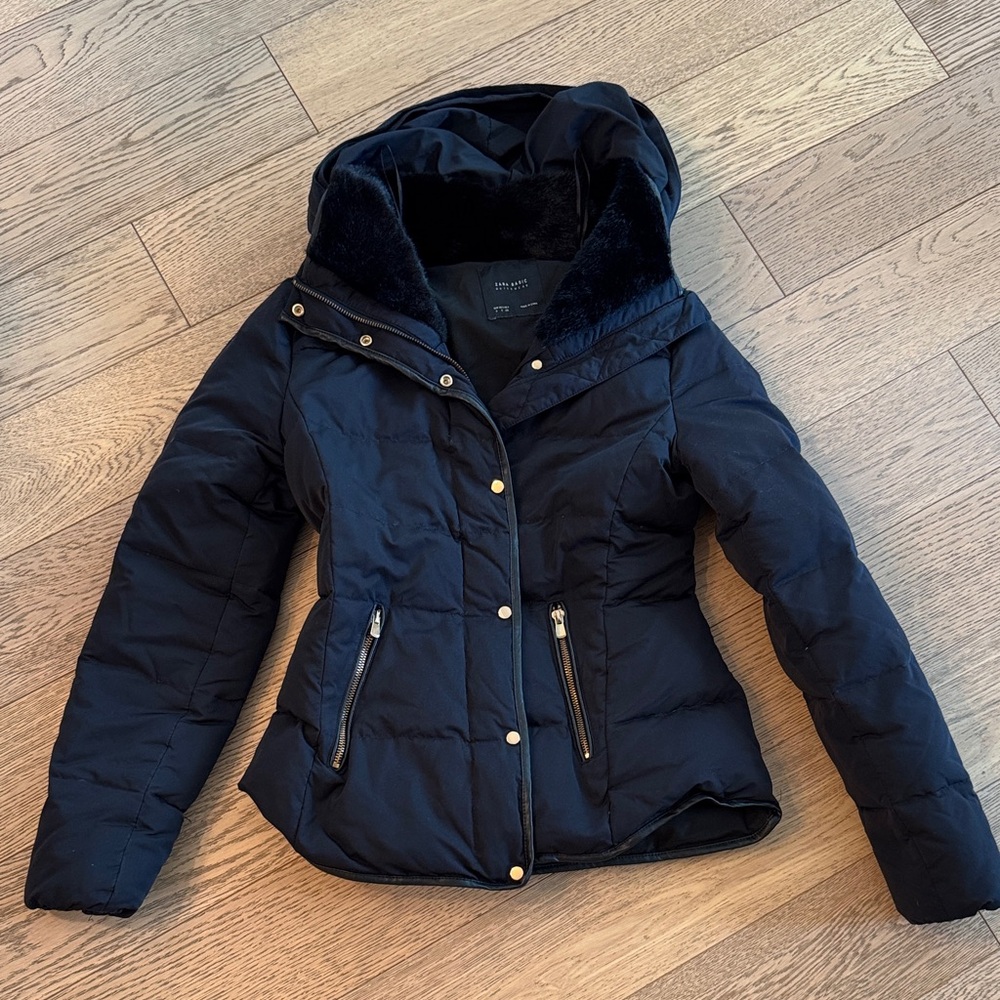 Zara Black Puffer Jacket with Hood